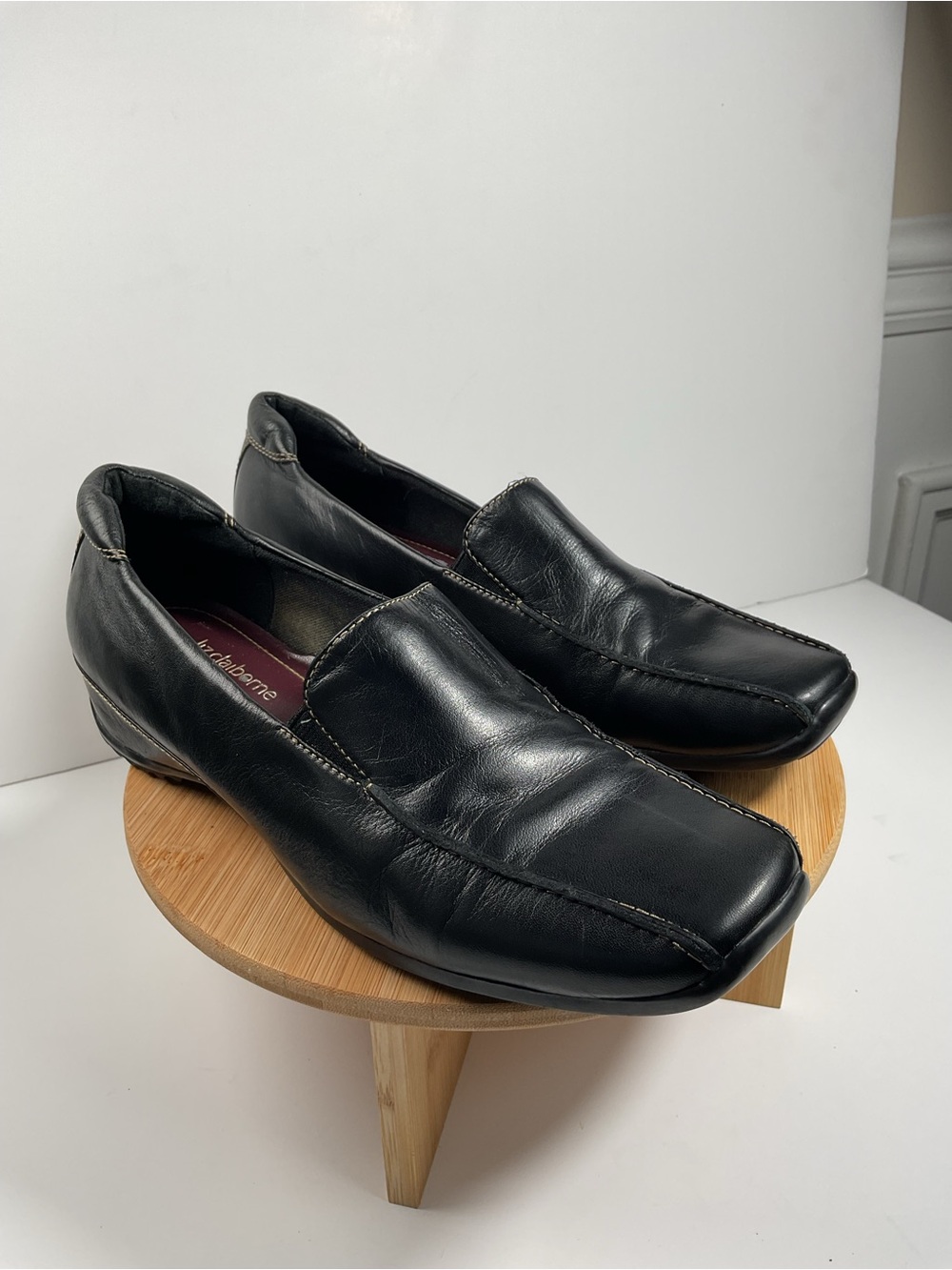 Liz Claiborne Flex Womens 8.5 Black Leather Comfort Slip On Low Wedge Shoes